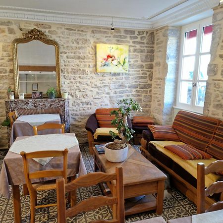 Hotel De La Ferte Chagny  Bagian luar foto