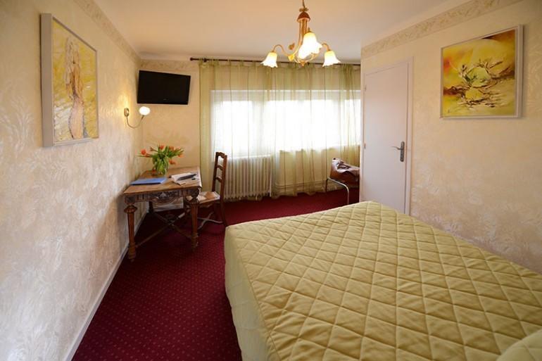 Hotel De La Ferte Chagny  Bagian luar foto