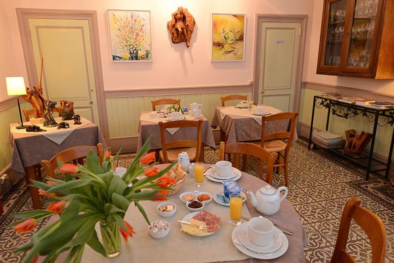Hotel De La Ferte Chagny  Bagian luar foto