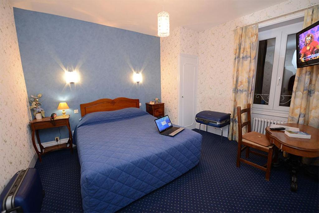 Hotel De La Ferte Chagny  Bagian luar foto